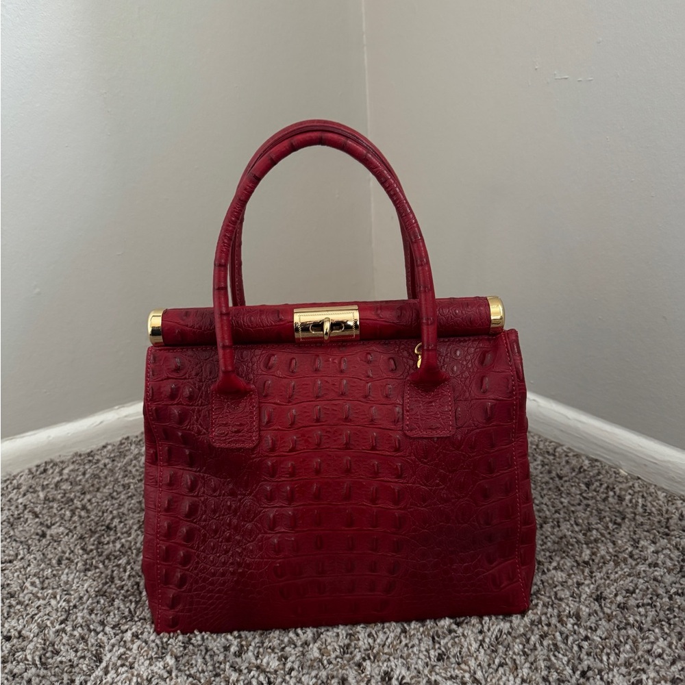 Red Croc-Embossed Handbag MADE IN ITALY GENUINE LEATHER